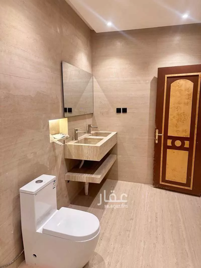 4 bedroom villa in Al Ghadir, Riyadh 3