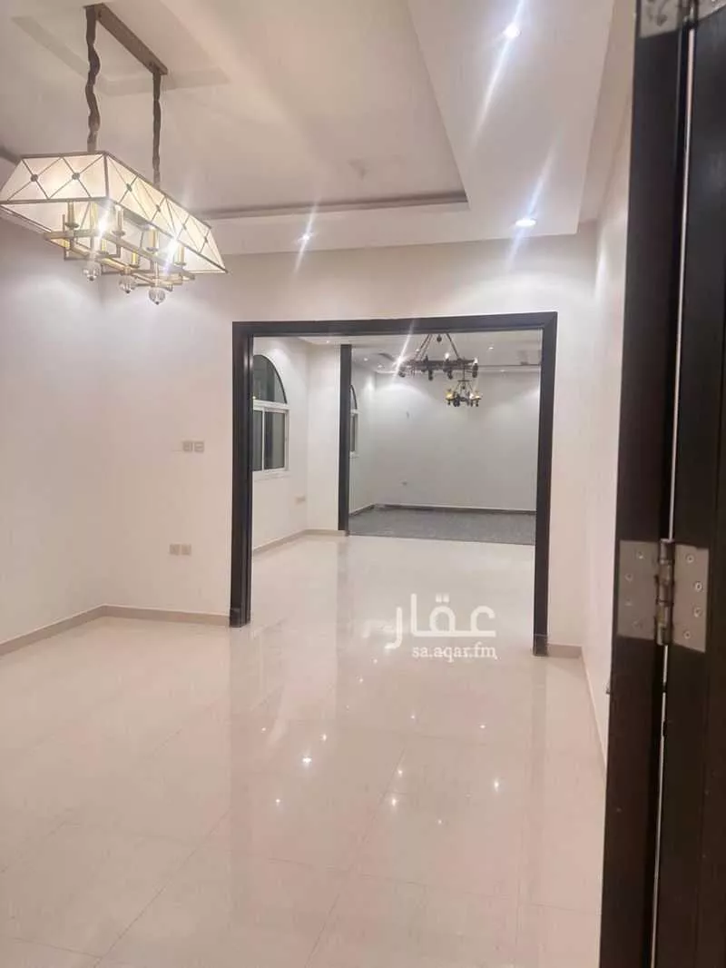 4 bedroom villa in Al Ghadir, Riyadh 23