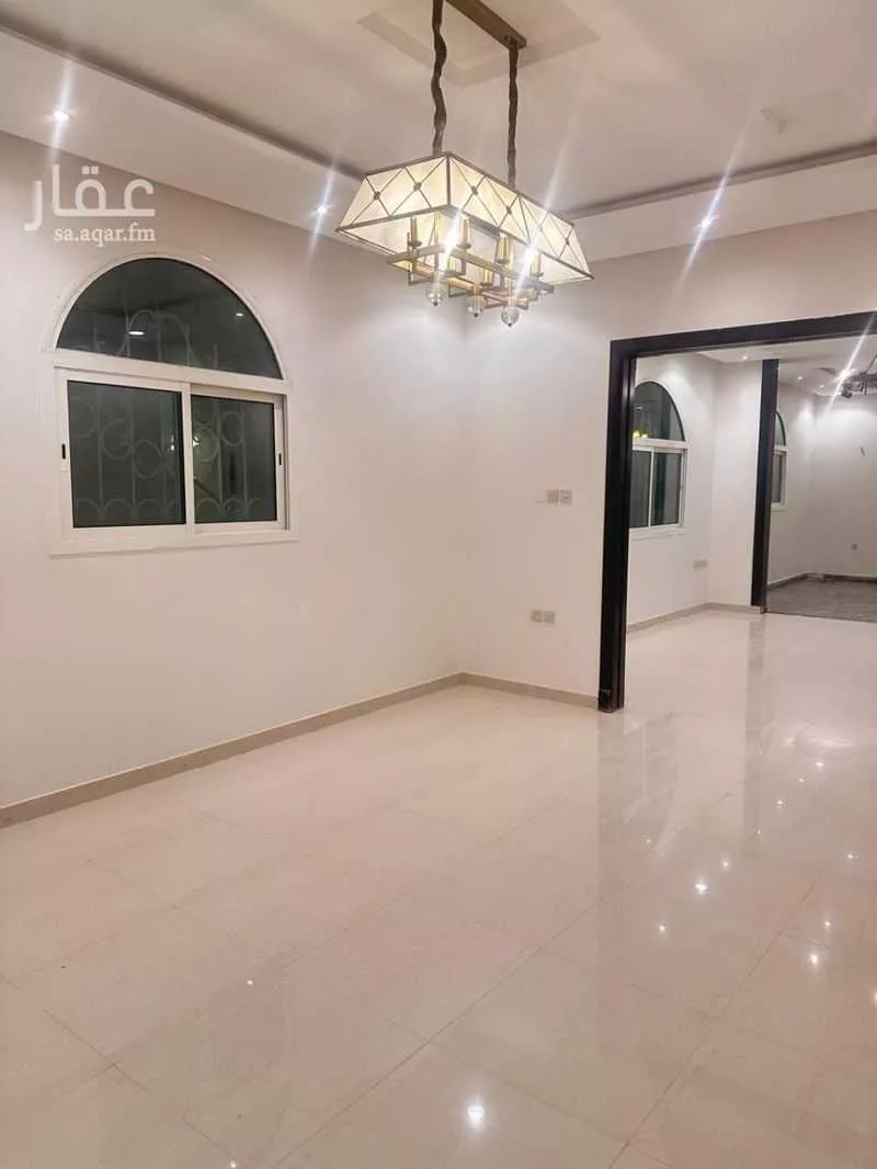 4 bedroom villa in Al Ghadir, Riyadh 18