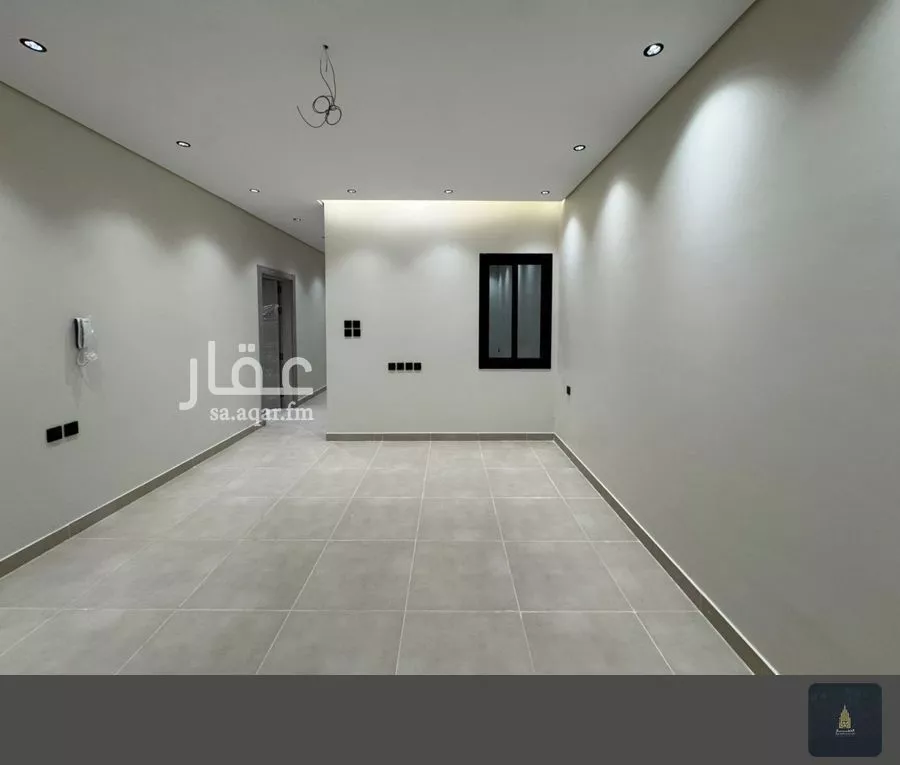 عمارة 592 م² في الملك فهد 11