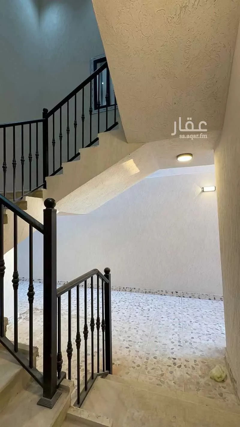 دور 7 غرف في السكة الحديدية 17