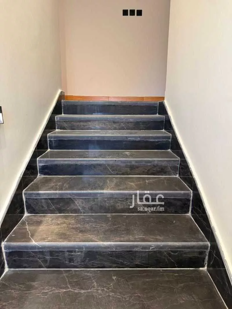5 bedroom villa in Dahiat Namar, Riyadh 6