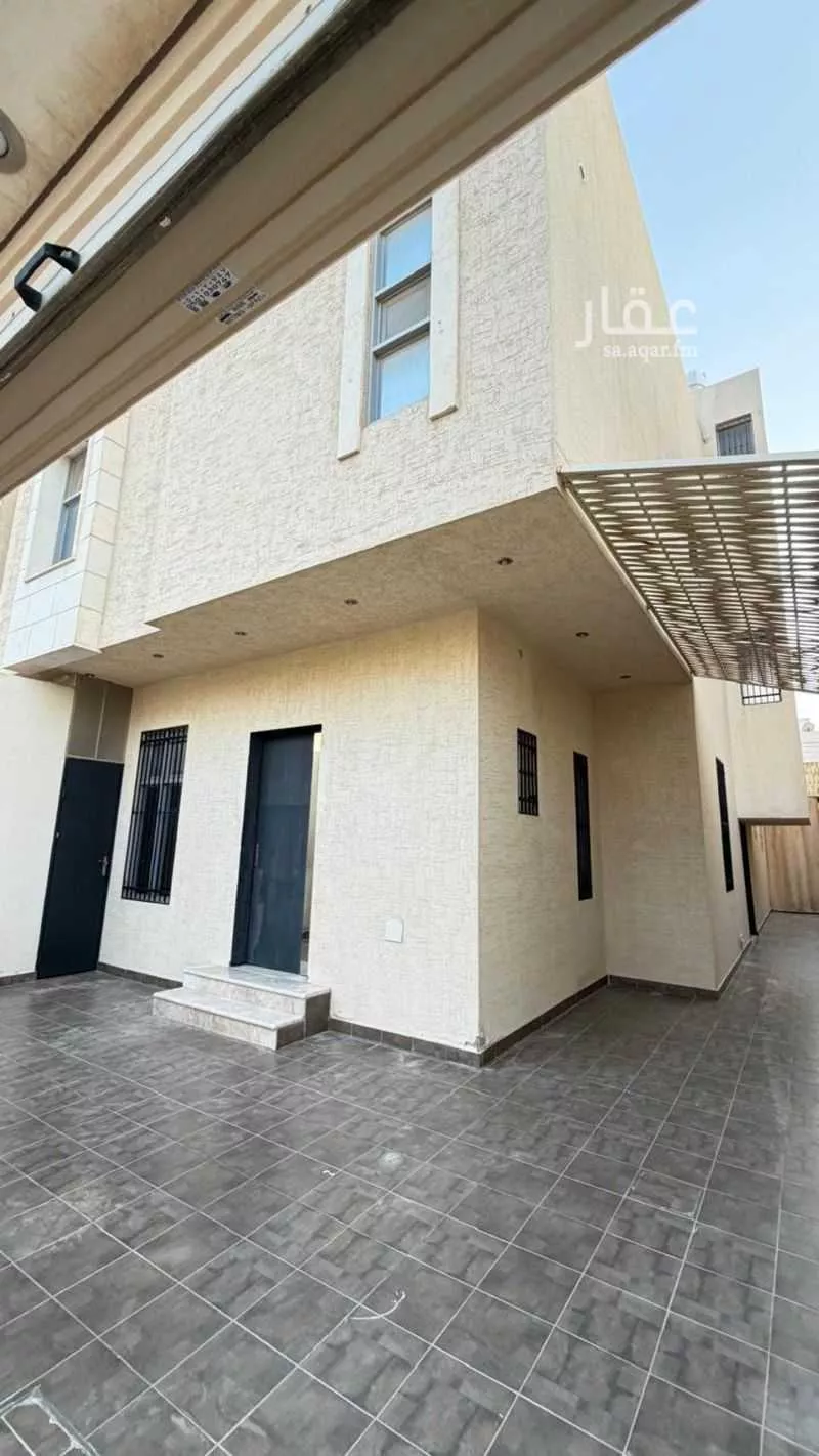 5 bedroom villa in Al Malqa, Riyadh 3