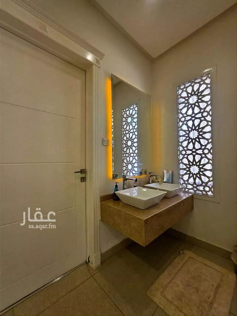 5 bedroom villa in Al Malqa, Riyadh 12