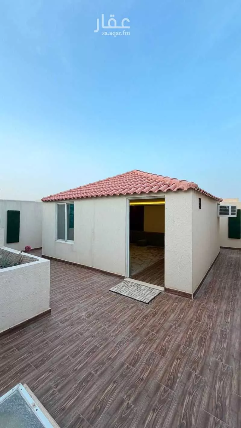 5 bedroom villa in Al Malqa, Riyadh 24