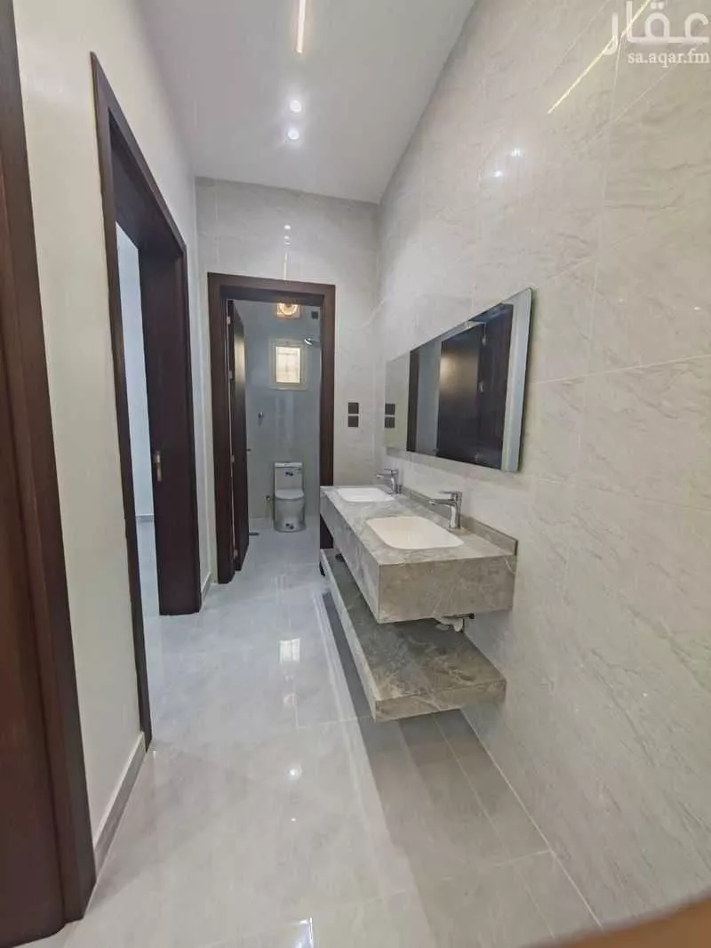 6 bedroom floor in As Sikkah Al Hadid 6