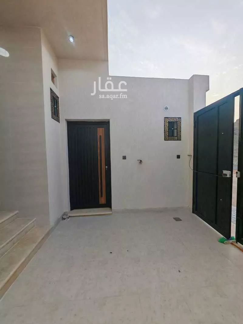 6 bedroom floor in As Sikkah Al Hadid 9