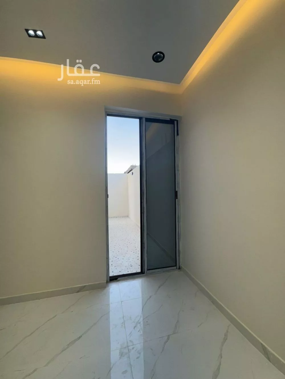 4 bedroom floor in Abu Markha 7