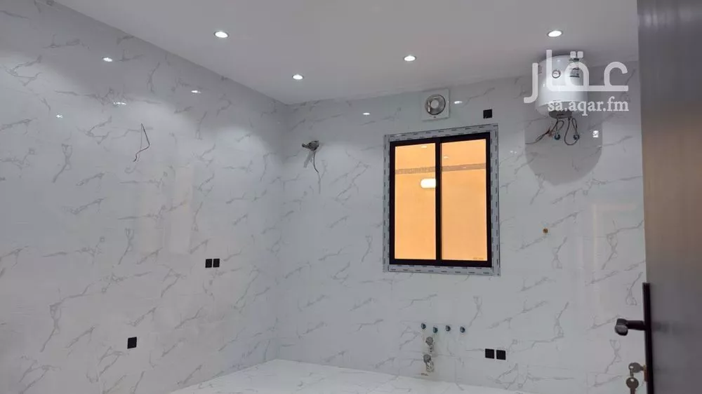 5 bedroom floor in Al Matar 6