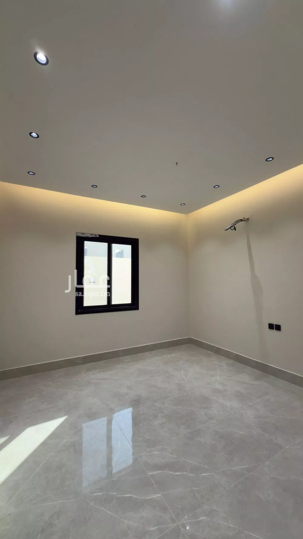 6 bedroom floor in As Sikkah Al Hadid 3