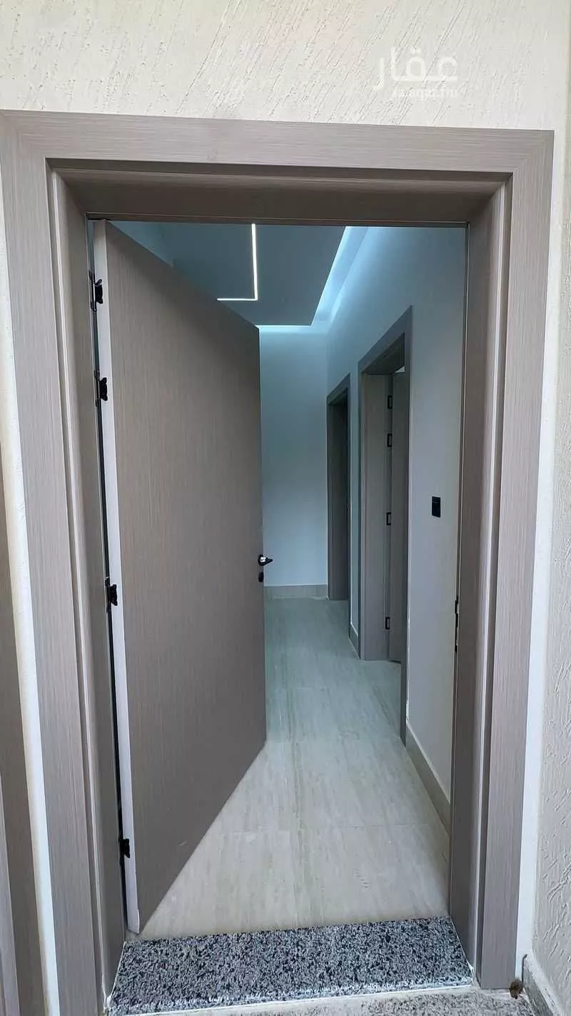 5 bedroom floor in Warqan 5