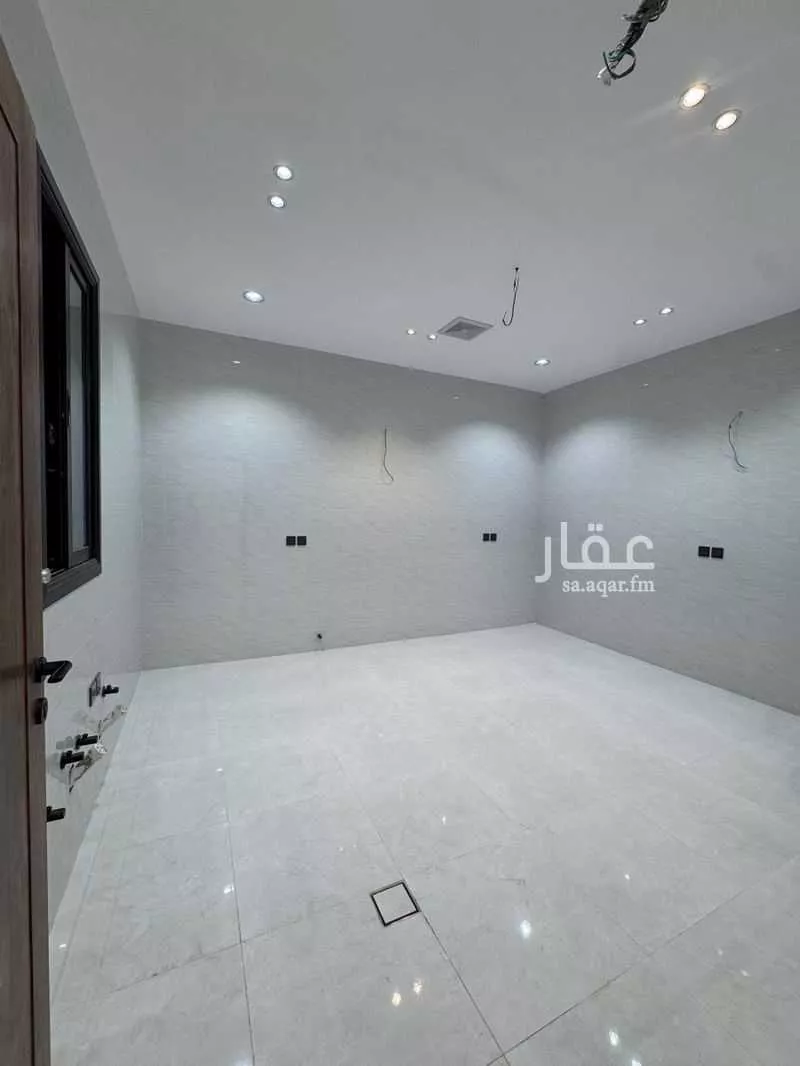 دور 6 غرف في قلعة مخيط 24