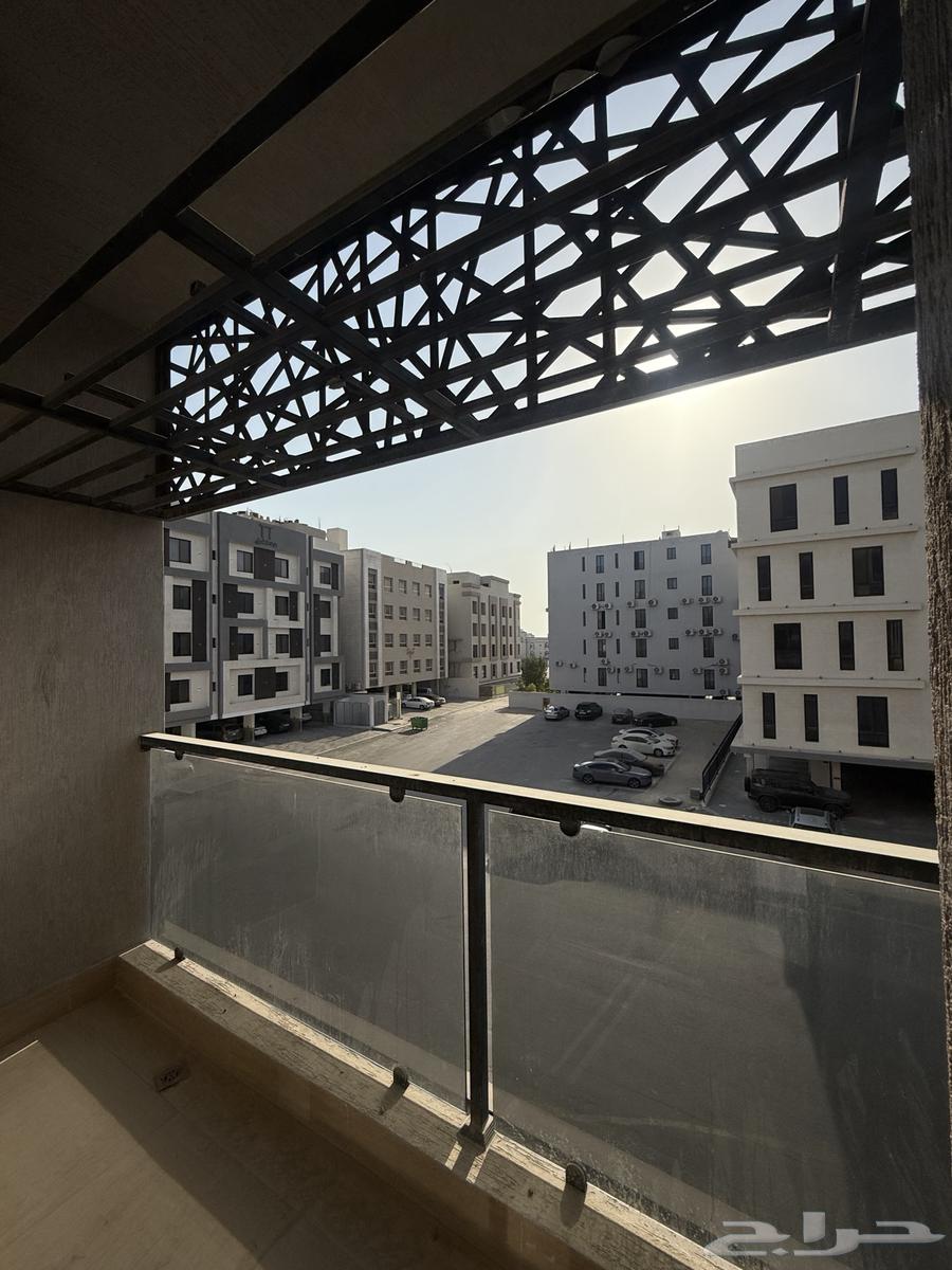 3 bedroom apartment in Al Hamra, Eastern Province 25