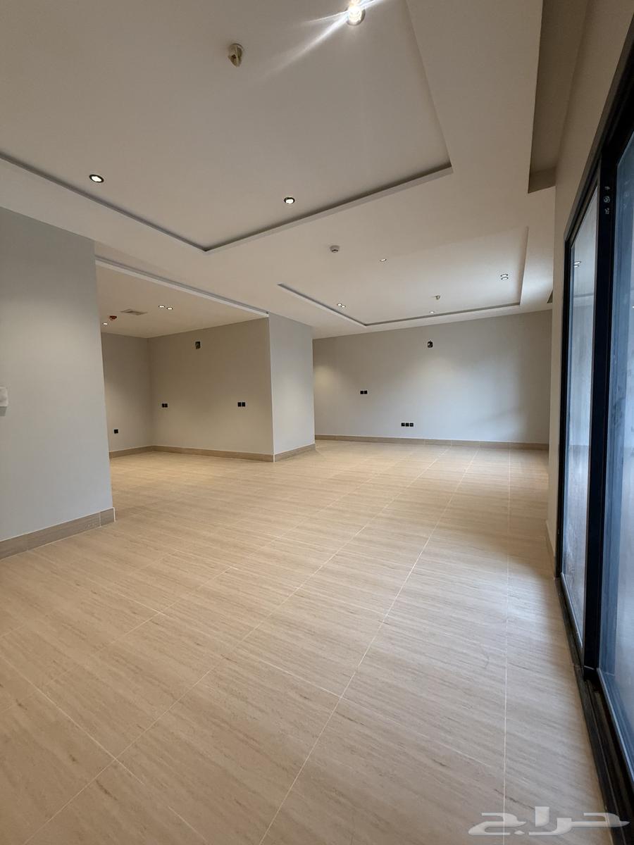 3 bedroom apartment in Al Hamra, Eastern Province 17