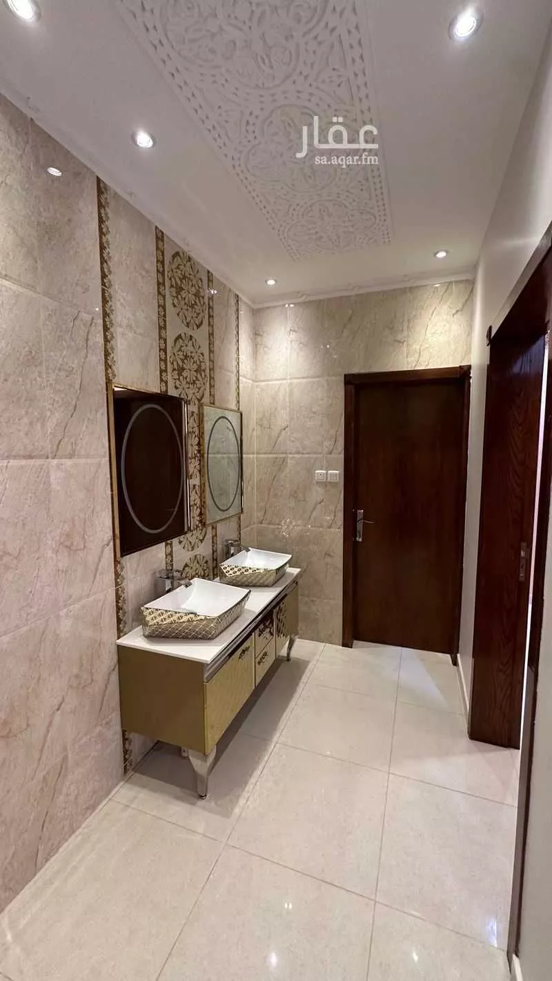 4 bedroom apartment in Al Khalidiyyah, Abha 2