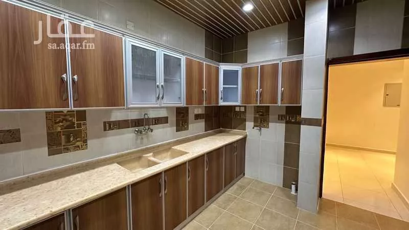 4 bedroom apartment in Al Khalidiyyah, Abha 11