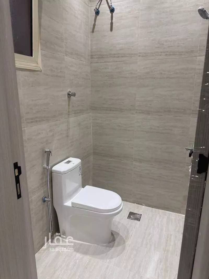 6 bedroom floor in Al Salam 7