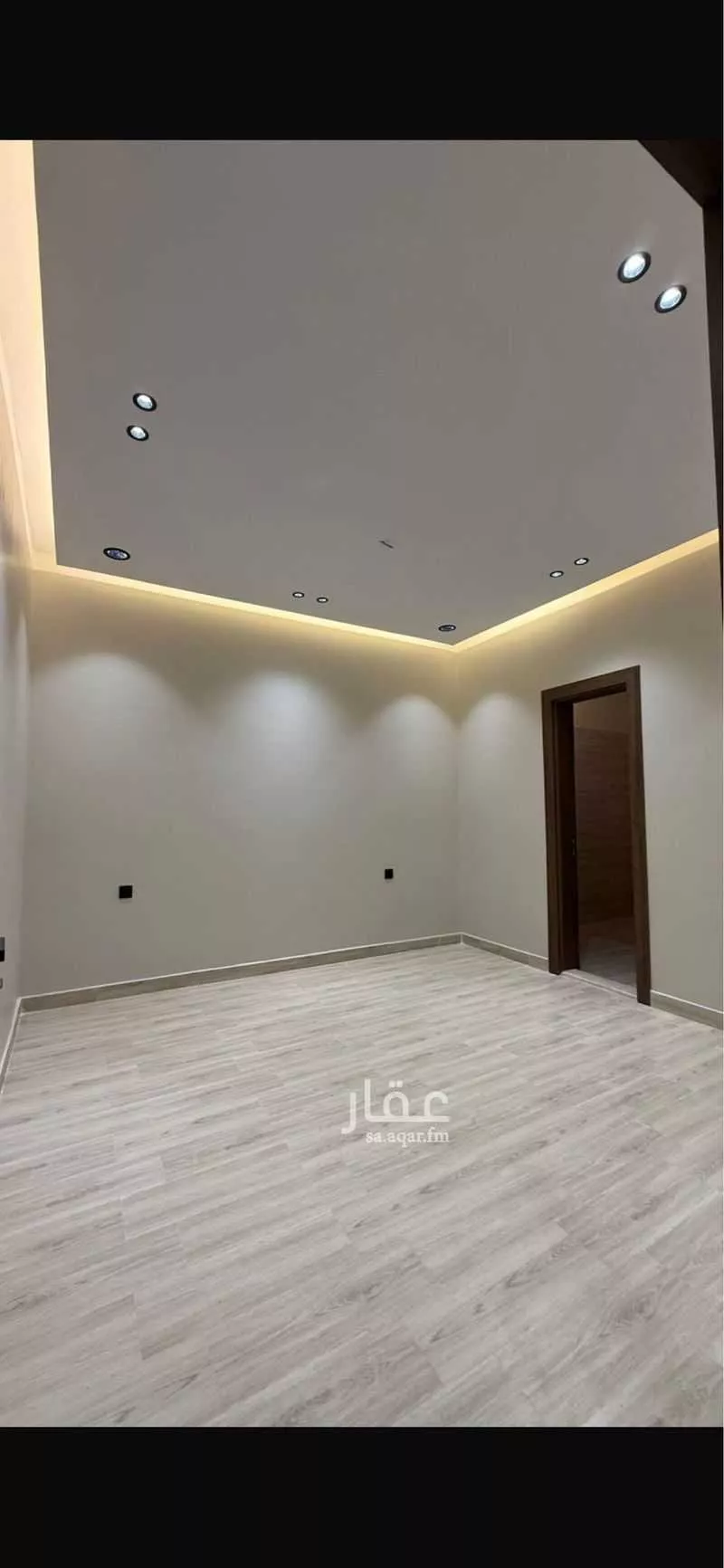5 bedroom floor in Sikkat Al Hadeed 2