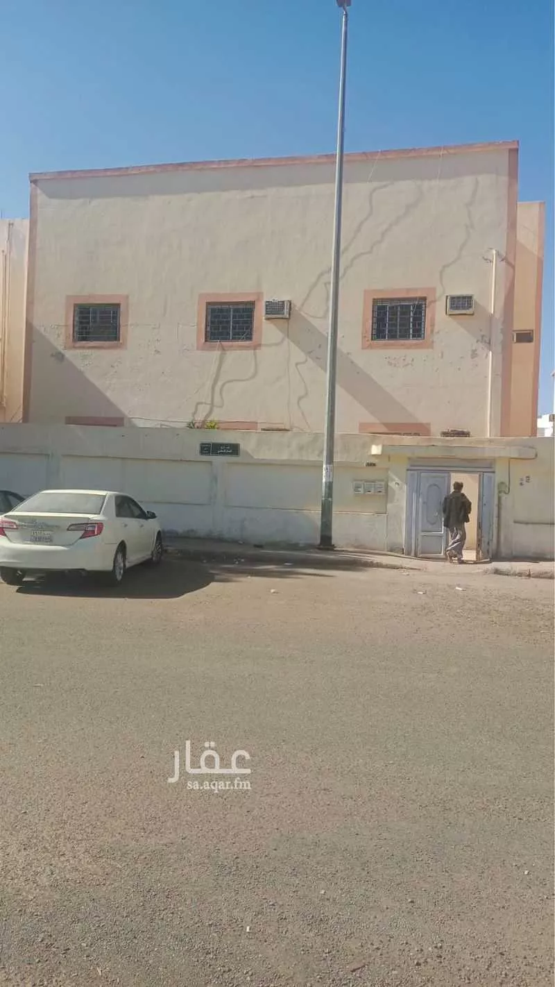 5 bedroom building in Al Aziziyah, Madinah
