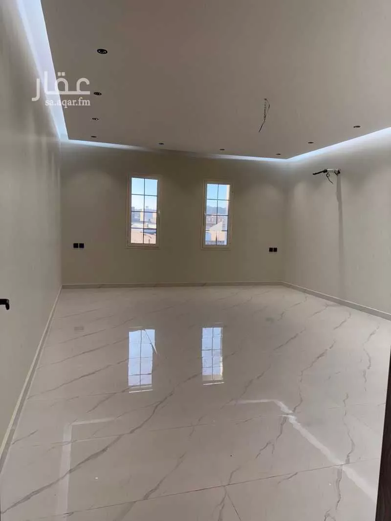 6 bedroom floor in Abu Markha 2