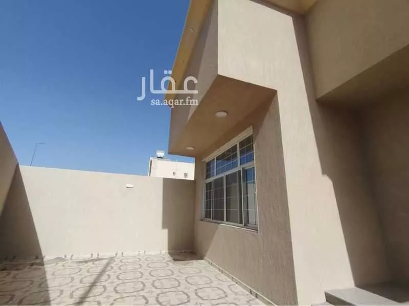5 bedroom floor in Al Jabrah 8