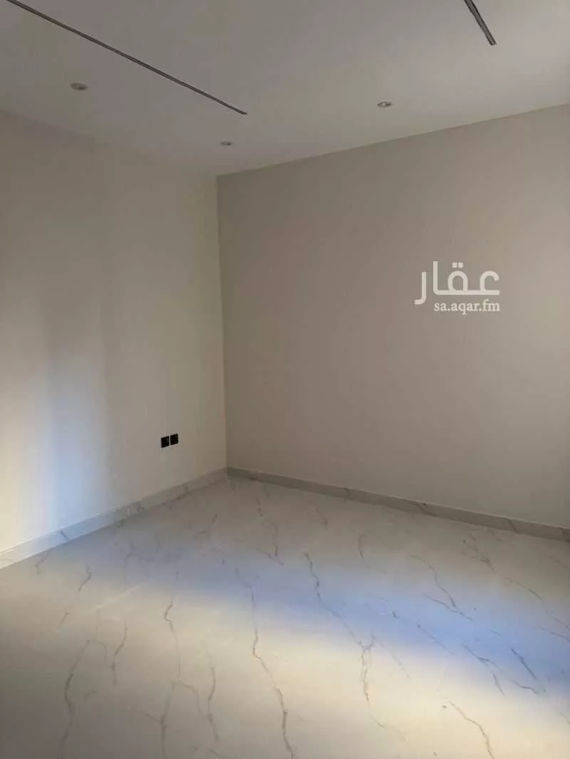 6 bedroom floor in Al Salam 2