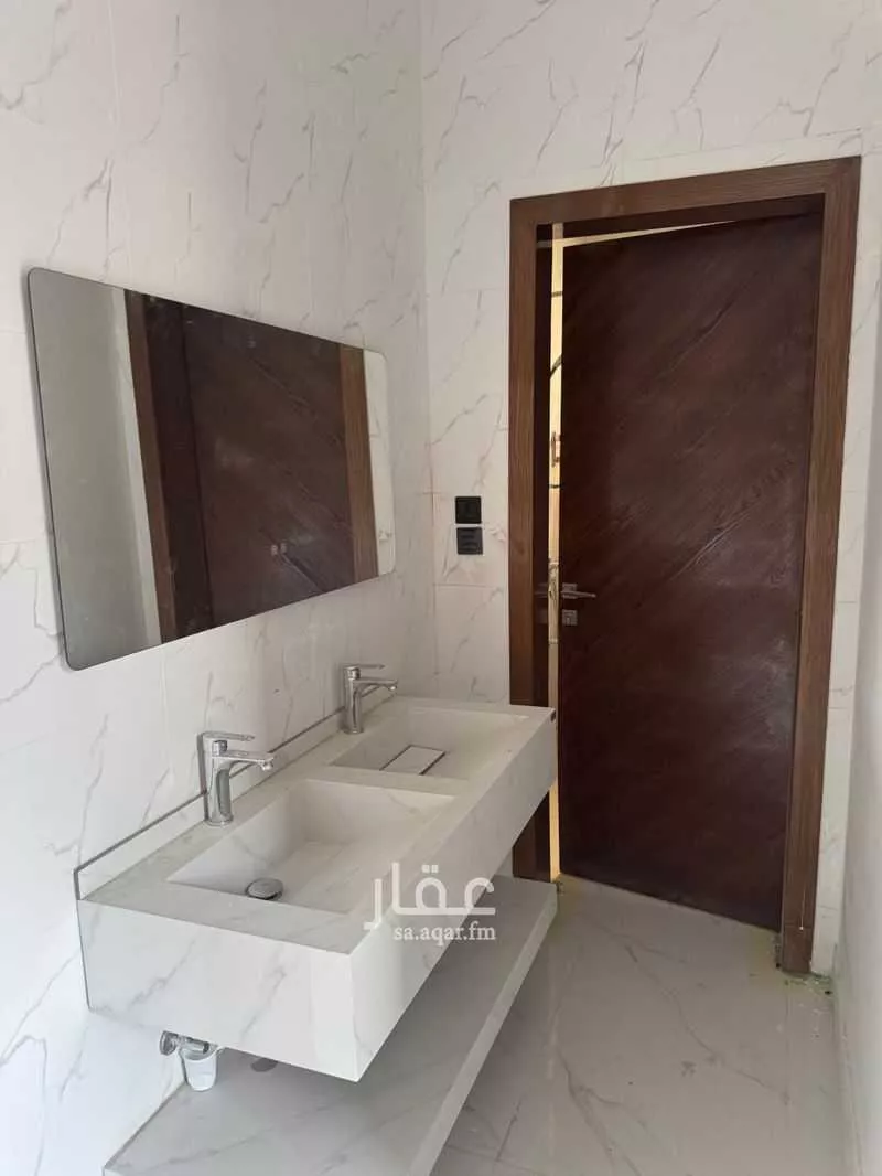 6 bedroom floor in Al Salam 3
