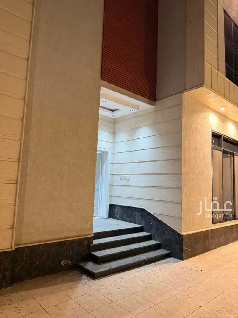 6 bedroom floor in Qalat Makhit 15