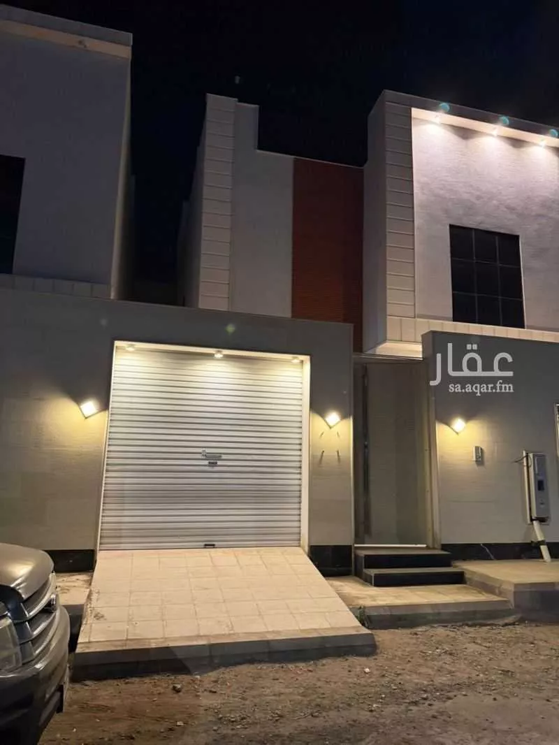 6 bedroom floor in Qalat Makhit 3