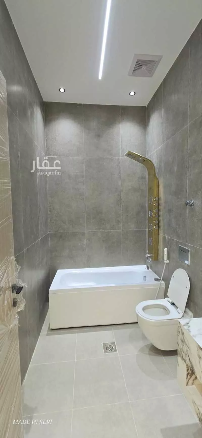 5 bedroom floor in Abu Markha 11