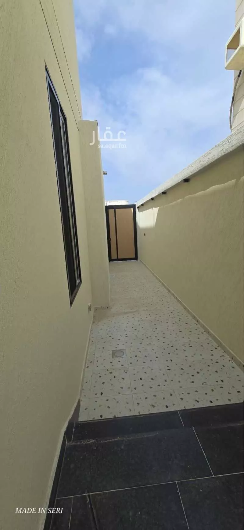 5 bedroom floor in Abu Markha 16