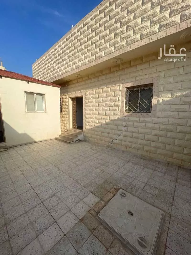 دور 5 غرف في المطار 24