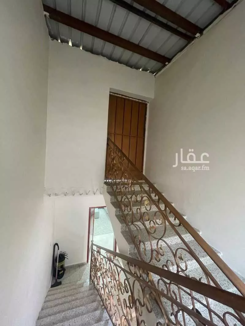 دور 5 غرف في المطار 8