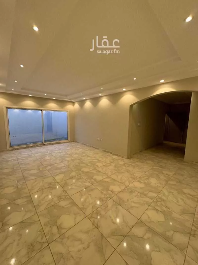 دور 7 غرف في العريض 3