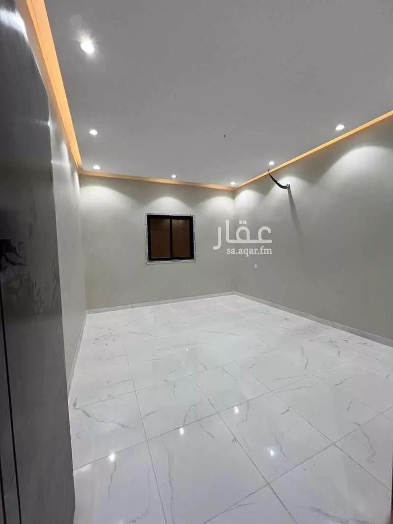 عمارة 500 م² في المطار 17