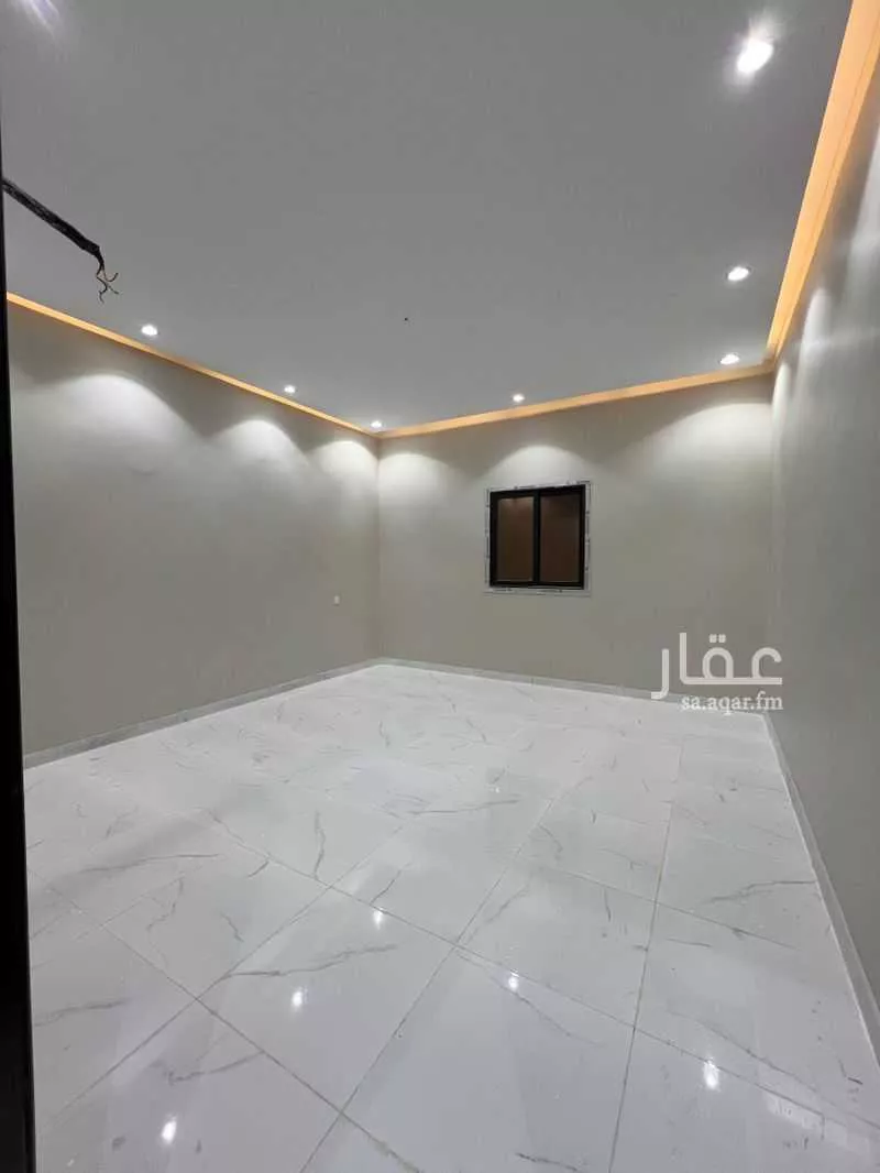 عمارة 500 م² في المطار 18