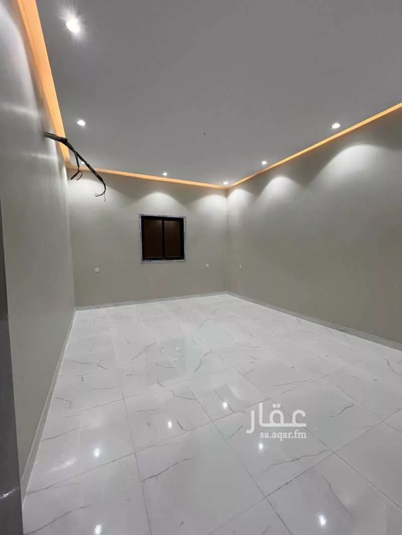 عمارة 500 م² في المطار 8