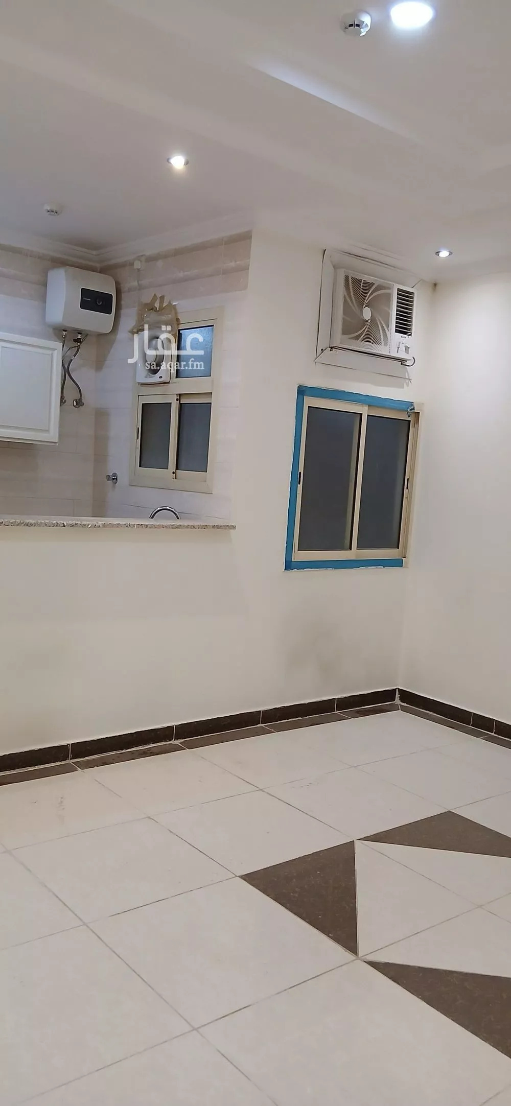 1 bedroom apartment in Al Aziziyah 12