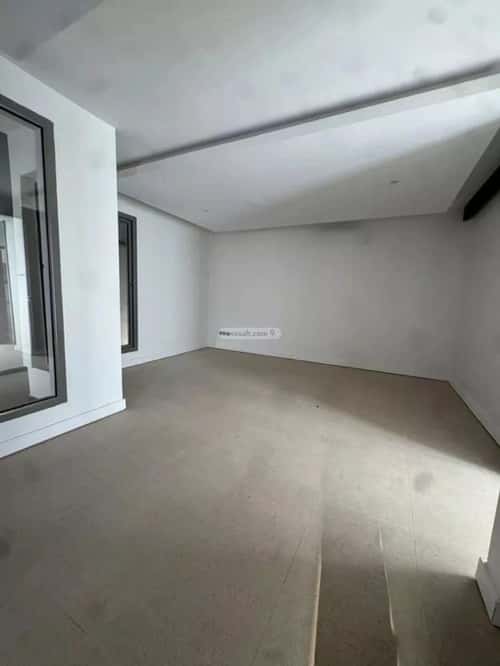 5 bedroom villa in Al Aridh 10