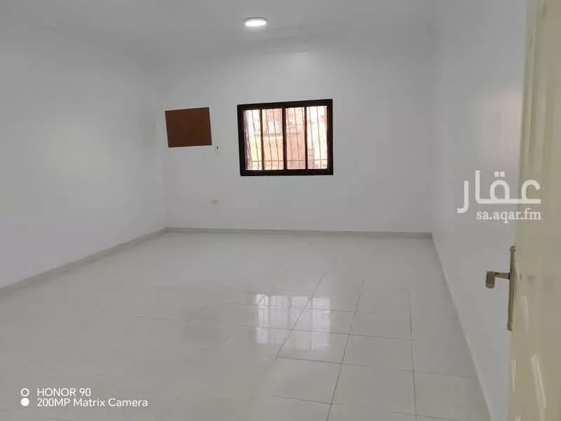 6 bedroom building in Al Safa, Jeddah 9