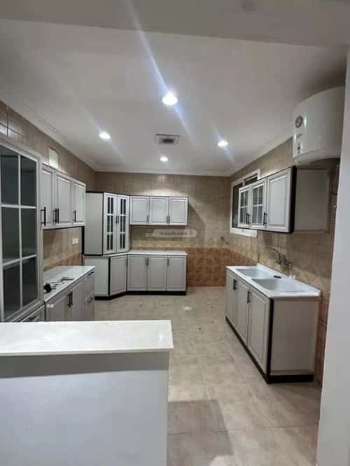 4 bedroom apartment in Al Malqa 4