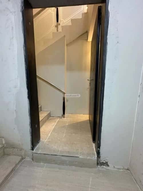 4 bedroom floor in Al Rimal 10