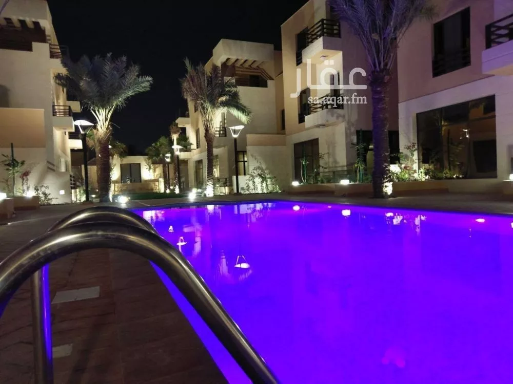 4 bedroom villa in Doha Al Janubiyah 2