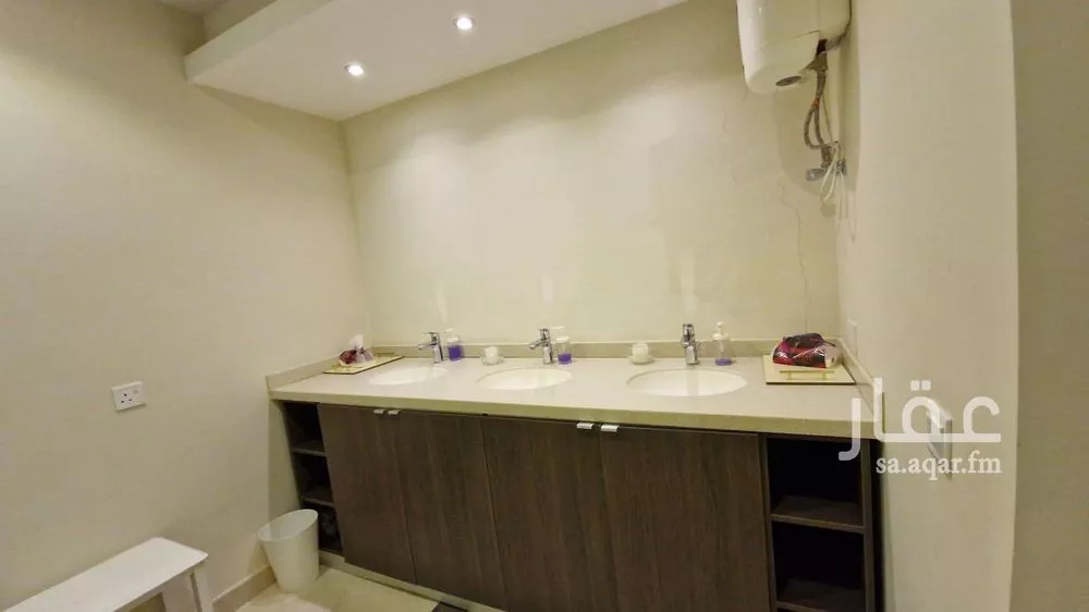 4 bedroom villa in Doha Al Janubiyah 9