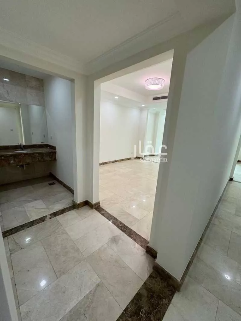 3 bedroom apartment in Al Qusur 6