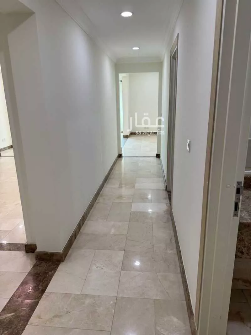 3 bedroom apartment in Al Qusur 10