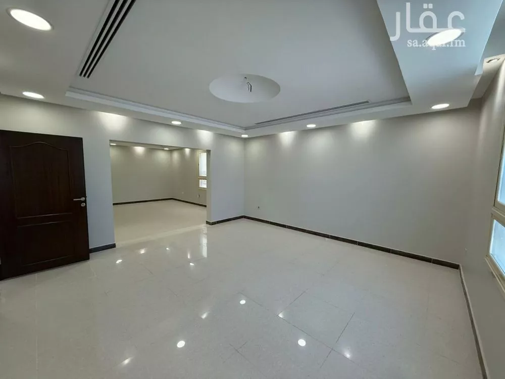 5 bedroom apartment in Dana Al Shamaliah, Eastern Province 13