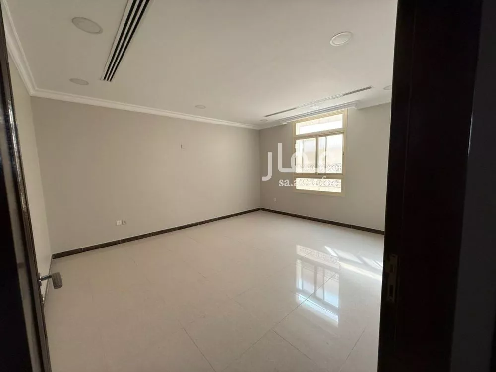 5 bedroom apartment in Dana Al Shamaliah, Eastern Province 4