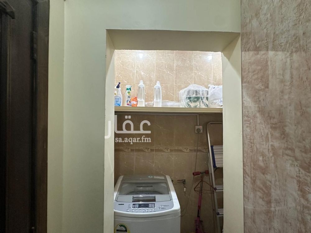 3 bedroom apartment in Hajar, Eastern Province 14
