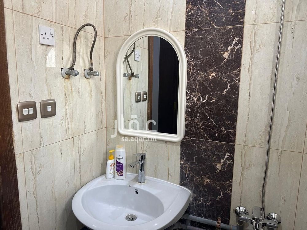 3 bedroom apartment in Hajar, Eastern Province 15